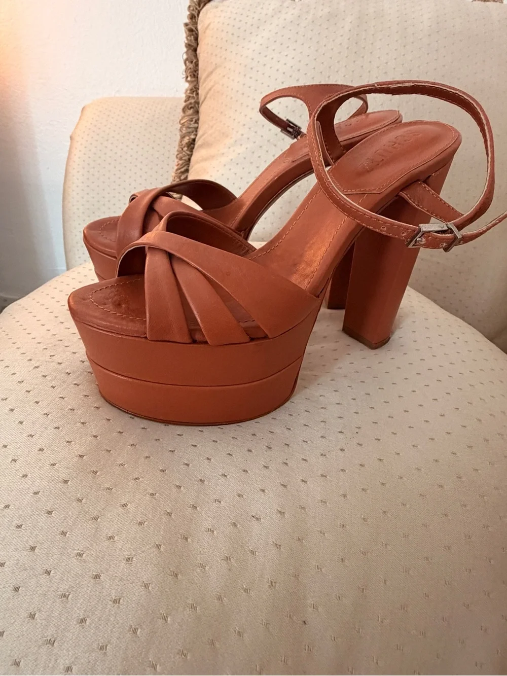 SCHUTZ Keefa Platform Sandal - Tan Brown